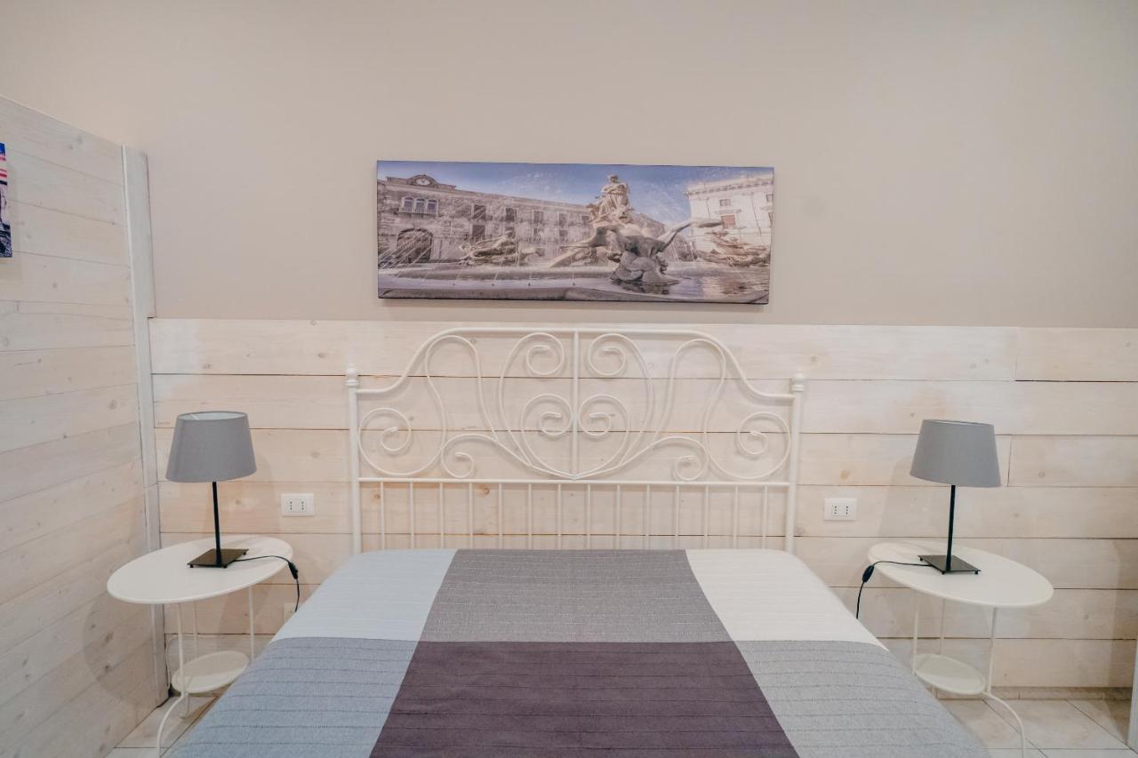 Syracuseapartments Il Piave Di Siracusa Appartamento Per 6 Persone Vicino Ad Ortigia A 200M Dal Mare Dış mekan fotoğraf