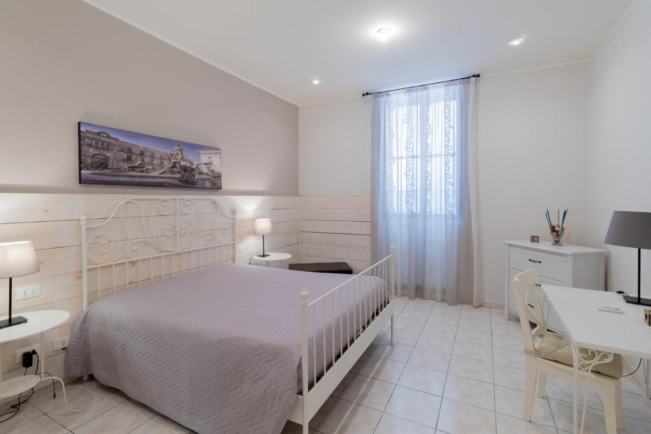 Syracuseapartments Il Piave Di Siracusa Appartamento Per 6 Persone Vicino Ad Ortigia A 200M Dal Mare Dış mekan fotoğraf