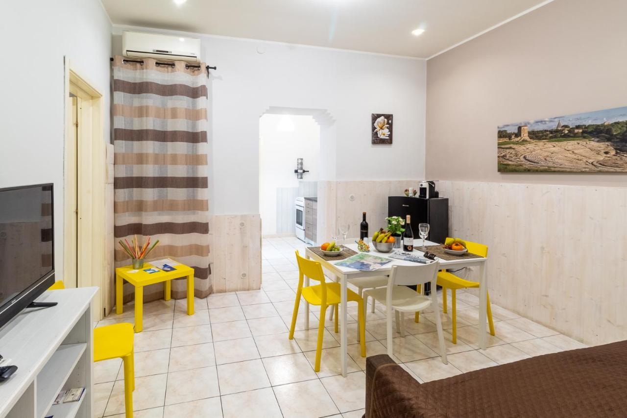 Syracuseapartments Il Piave Di Siracusa Appartamento Per 6 Persone Vicino Ad Ortigia A 200M Dal Mare Dış mekan fotoğraf
