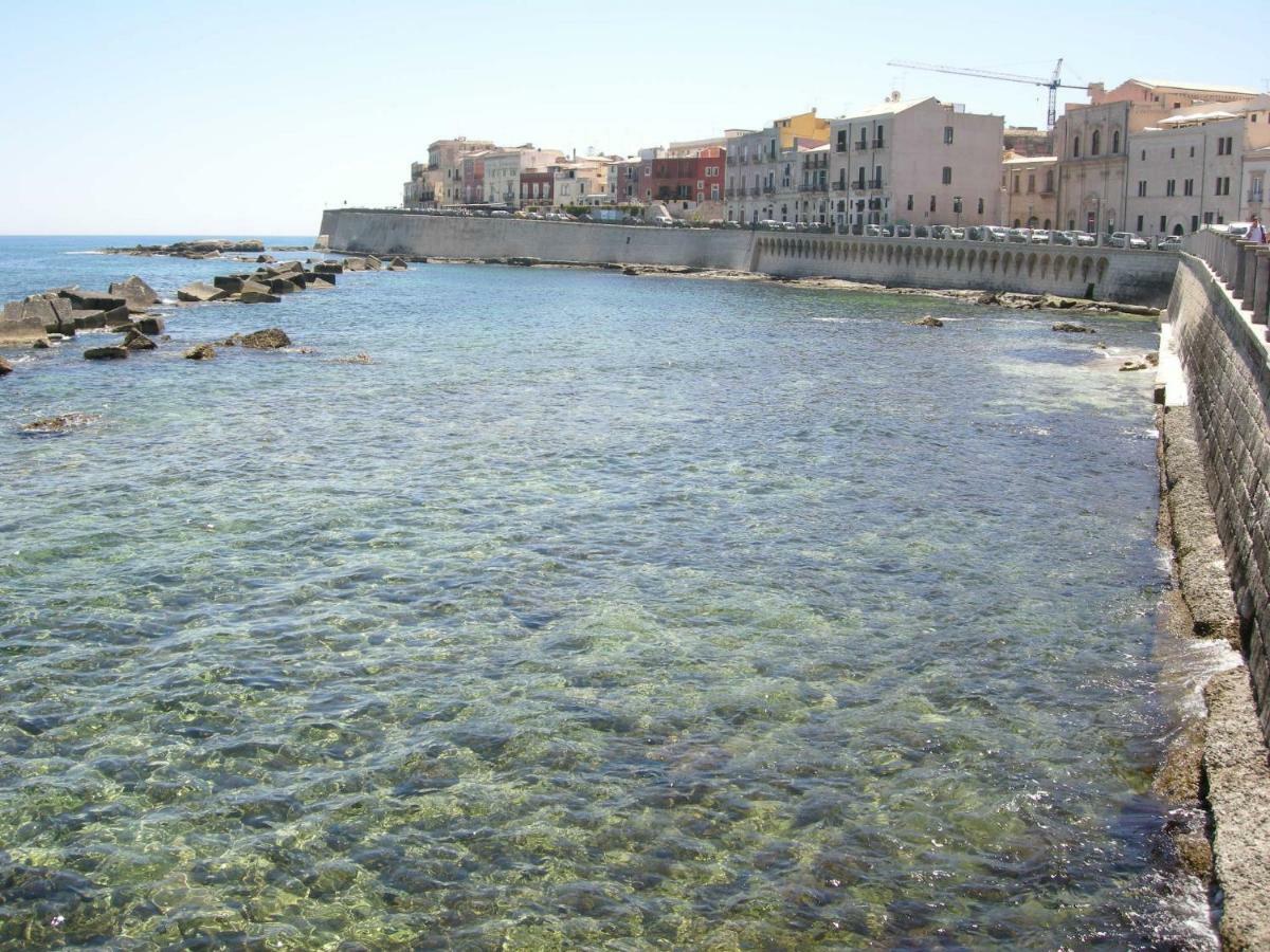 Syracuseapartments Il Piave Di Siracusa Appartamento Per 6 Persone Vicino Ad Ortigia A 200M Dal Mare Dış mekan fotoğraf